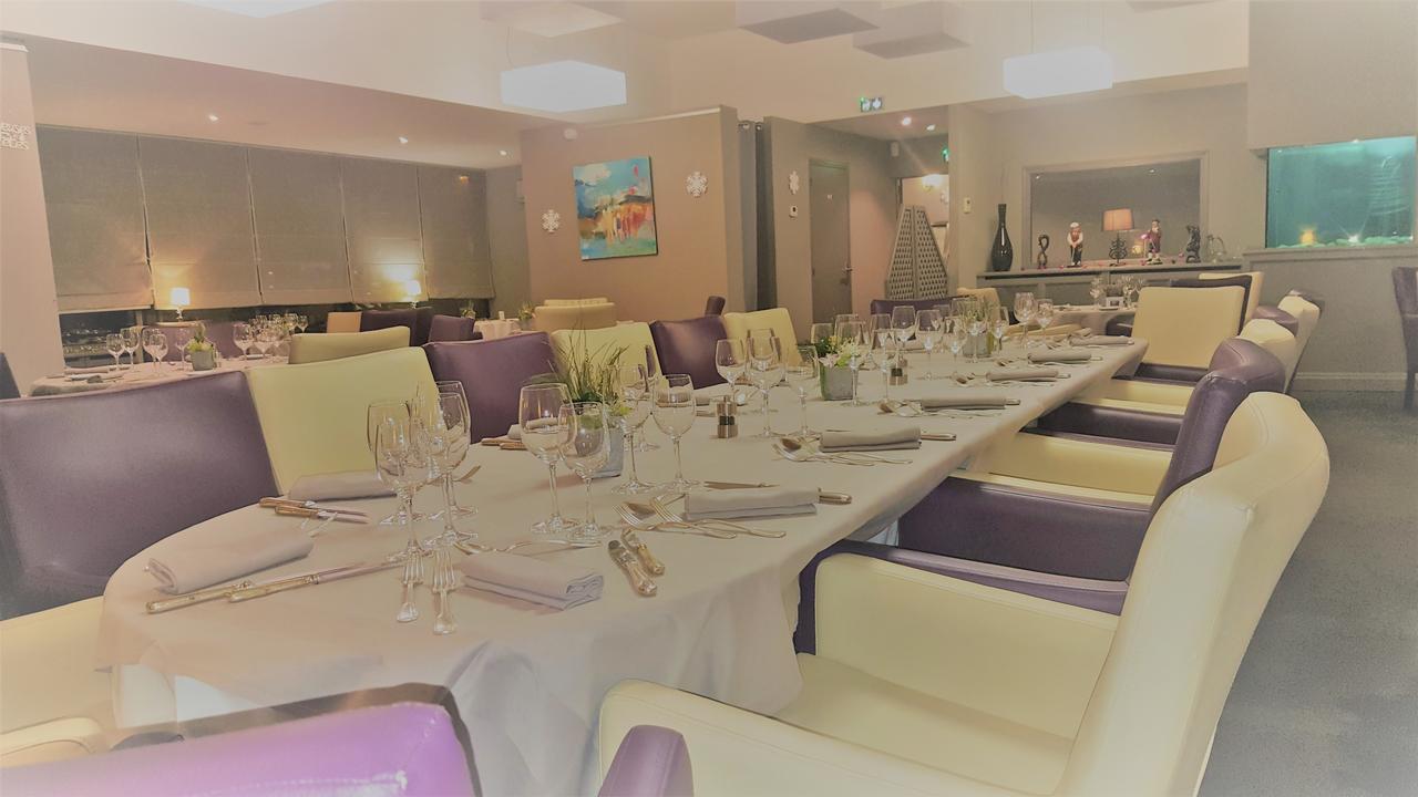 Logis - Hotel Du Nord Et Restaurant La Table D'Elisa Compiegne Bagian luar foto